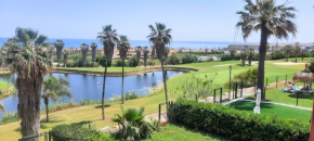 Appartement de standing avec vue mer et golf